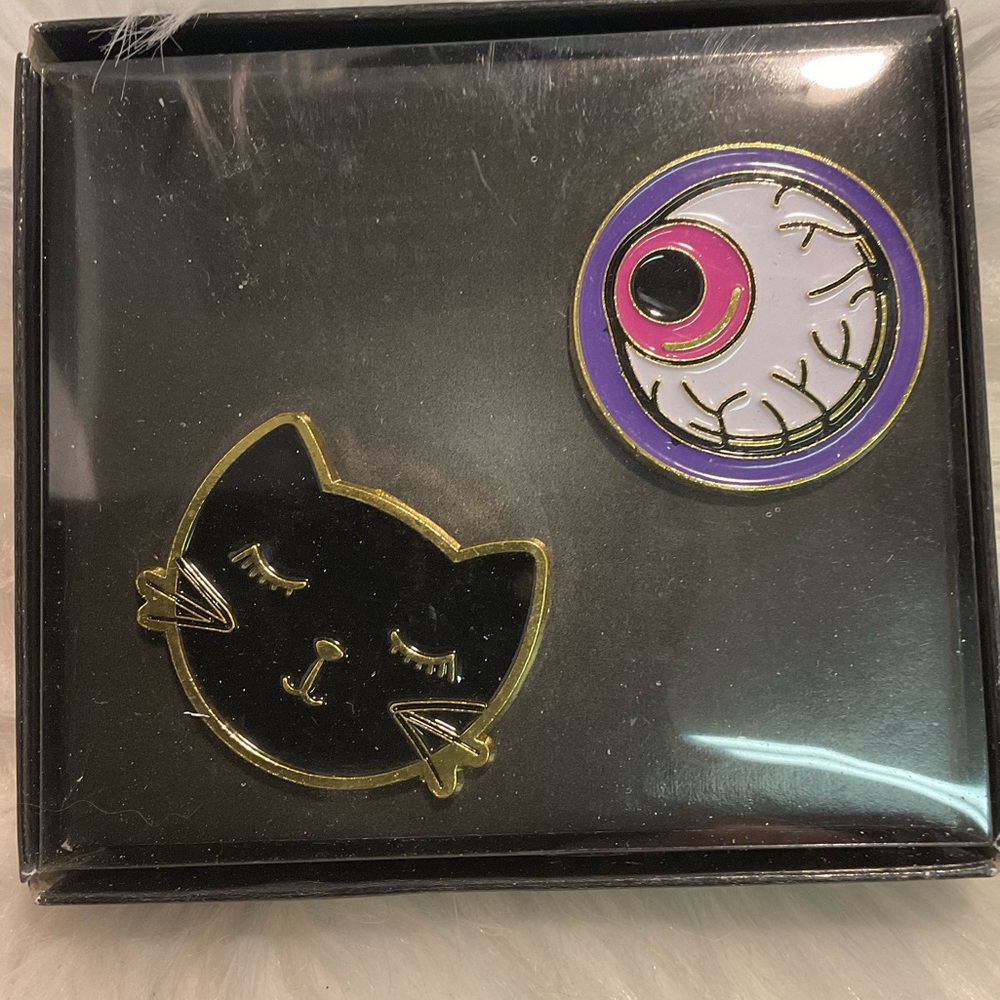 5 for 25 item! Set of two enamel pins Black Cat and Eyeball